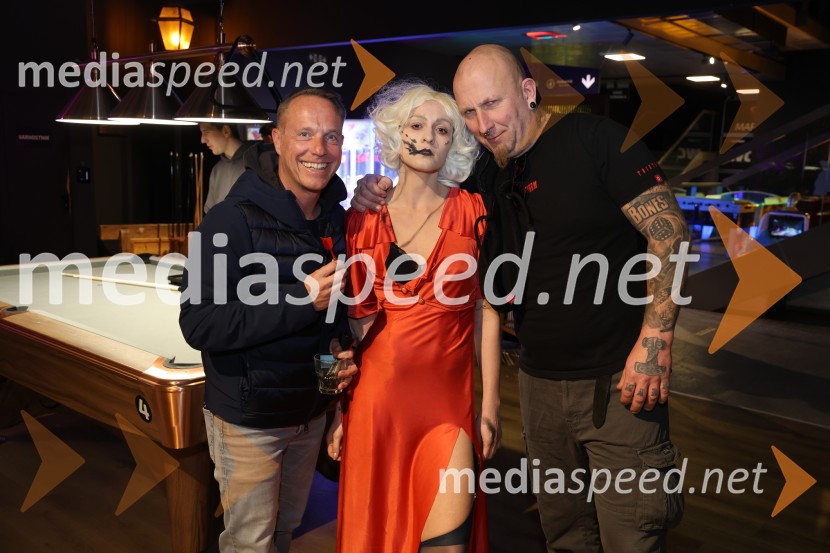 The Bride - Nevesta, Monster night, Maribox