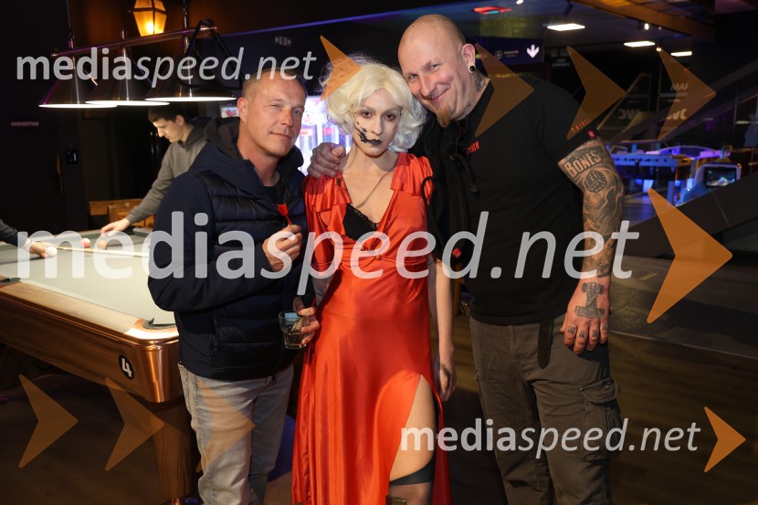 The Bride - Nevesta, Monster night, Maribox