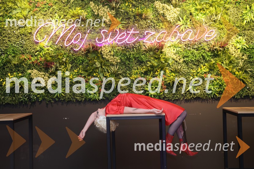 The Bride - Nevesta, Monster night, Maribox