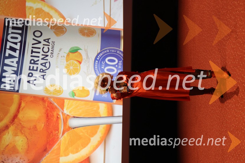 The Bride - Nevesta, Monster night, Maribox