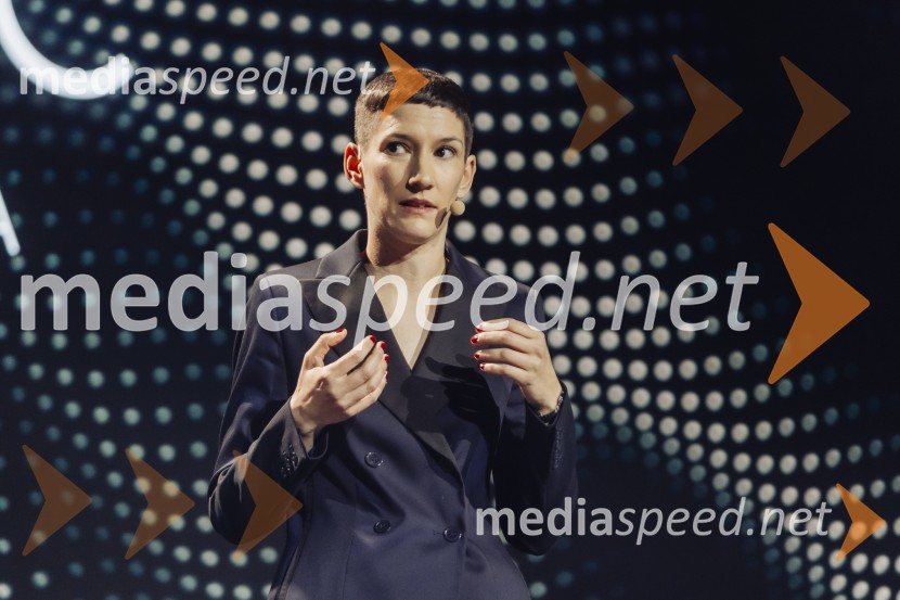  Barbara Randić, vodja tržnih komunikacij za regijo Adriatik v podjetju Renault Nissan SlovenijaBYD uradno vstopa na slovenski trg