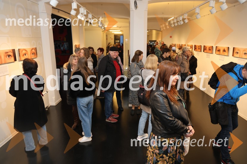Otvoritev fotografske razstave Ženske Maribora