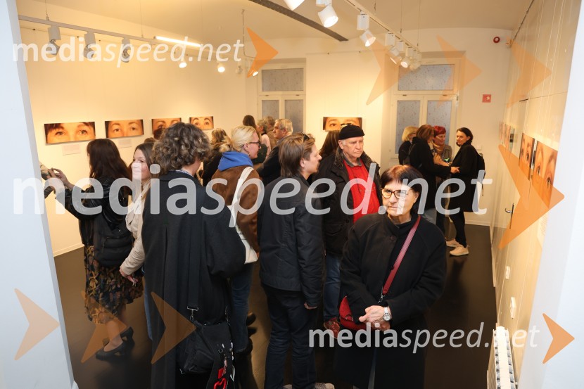 Otvoritev fotografske razstave Ženske Maribora