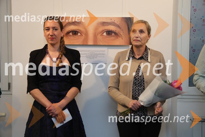  Maja Modrinjak, Fotografinja;  Simona Tripkovič, direktorica, Muzej narodne osvoboditve MariborOtvoritev fotografske razstave Ženske Maribora