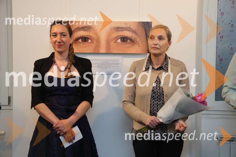  Maja Modrinjak, Fotografinja;  Simona Tripkovič, direktorica, Muzej narodne osvoboditve MariborOtvoritev fotografske razstave Ženske Maribora