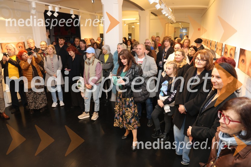 Otvoritev fotografske razstave Ženske Maribora