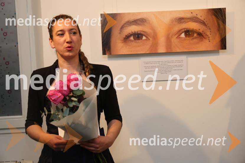  Maja Modrinjak, FotografinjaOtvoritev fotografske razstave Ženske Maribora