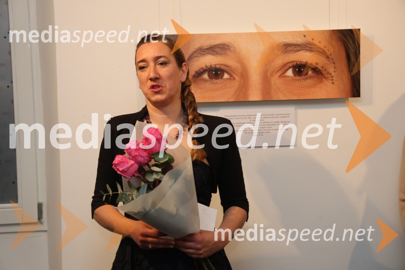 Maja Modrinjak, FotografinjaOtvoritev fotografske razstave Ženske Maribora