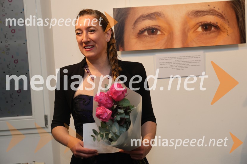 Maja Modrinjak, FotografinjaOtvoritev fotografske razstave Ženske Maribora