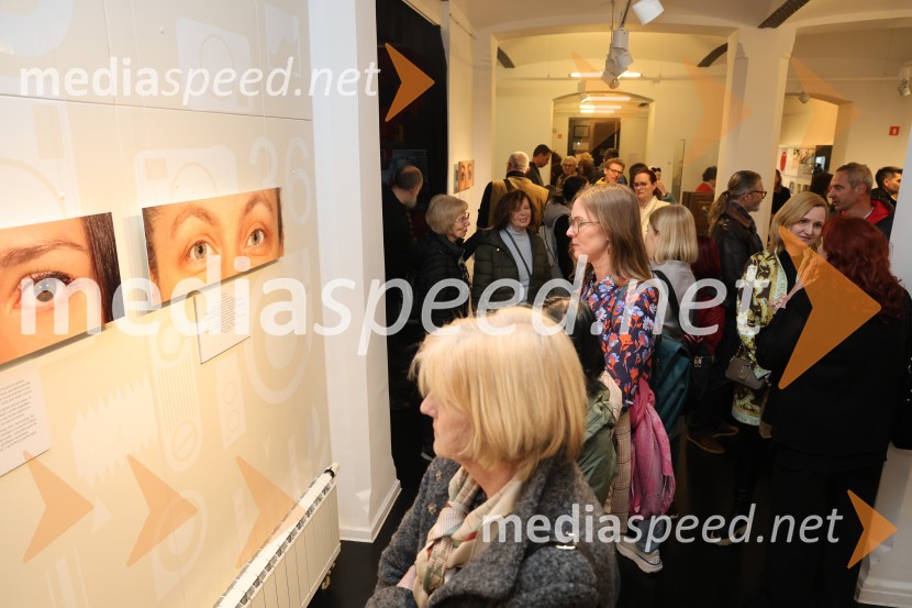 Otvoritev fotografske razstave Ženske Maribora