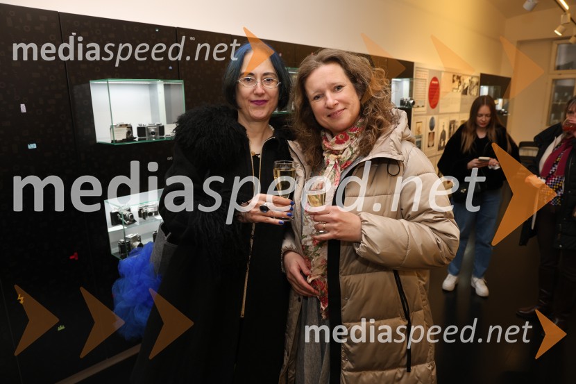 Otvoritev fotografske razstave Ženske Maribora