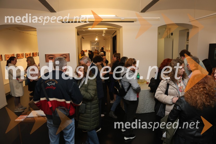 Otvoritev fotografske razstave Ženske Maribora