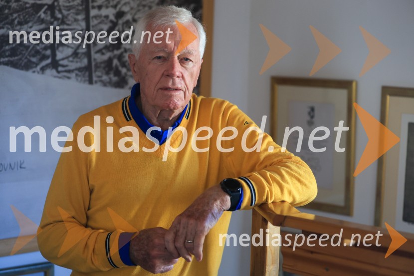  Tone Vogrinec, športni in smučarski funkcionarTone Vogrinec, portret