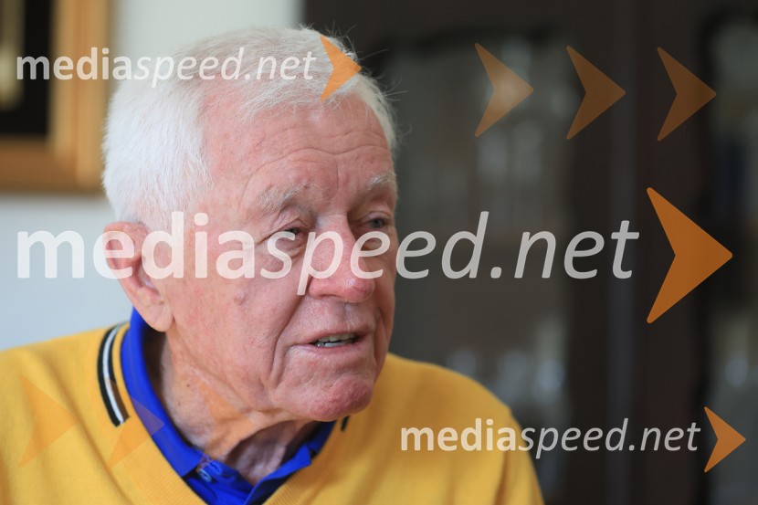  Tone Vogrinec, športni in smučarski funkcionarTone Vogrinec, portret