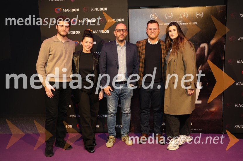  ... ;  ... ;  Nikola Vukčević, filmski režiser;  ... ;  ... Obraz, premiera drame, Maribox