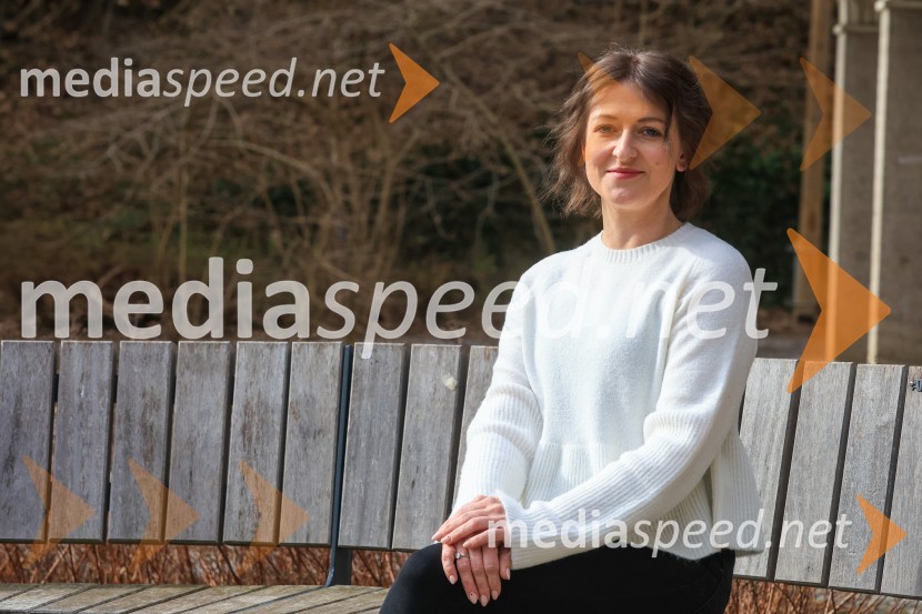  Sandra ČehSandra Čeh, portret