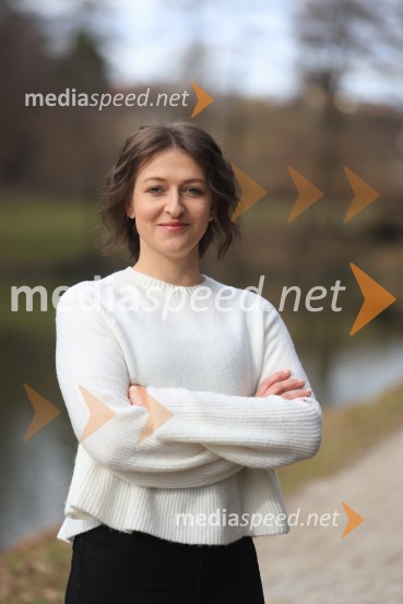  Sandra ČehSandra Čeh, portret