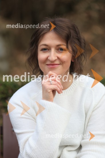  Sandra ČehSandra Čeh, portret