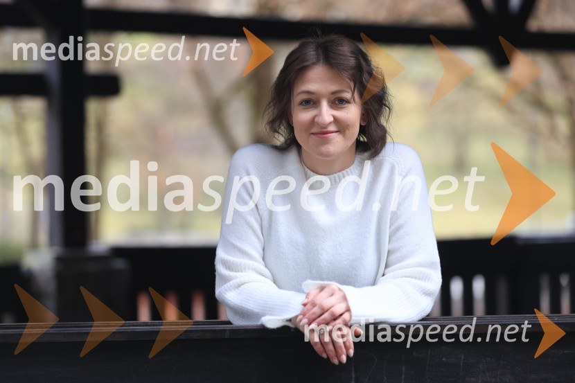  Sandra ČehSandra Čeh, portret