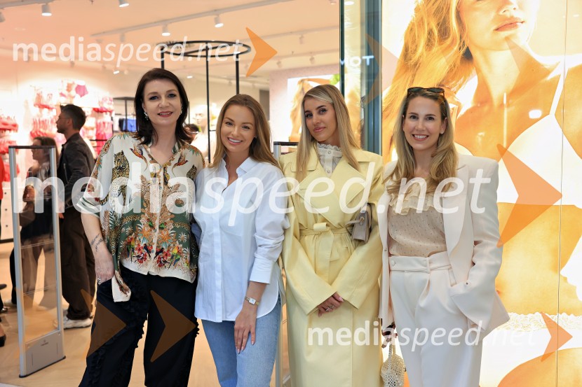  Tamara Busar, vodja marketinških projektov v Lisci;  ... ;  ... ;  ... Lisca, otvoritev nove trgovine, Europark