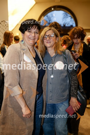 Kako preživeti apokalipso zombijev, premiera