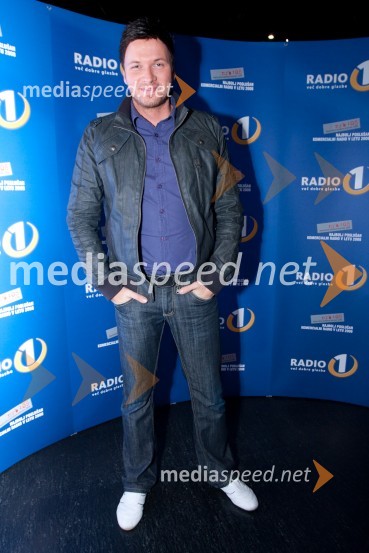 Robert Roškar, moderator na Radio 1Premiera filma Michael Jackson; This is it
