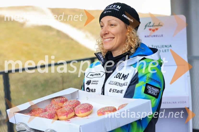 3. Downhilka 2026, 12 urni smučarski izziv z Ilko Štuhec