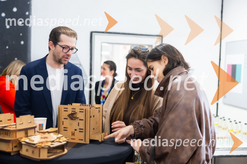 Hiša iluzij Ljubljana - svet, kjer ni nič, kot se zdi