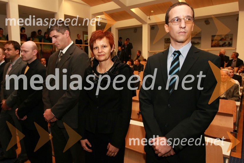 Dr. Božidar Bratina, Fakulteta za elektrotehniko, računalništvo in informatiko Univerze v Mariboru, dr. Andreja Primec, Pravna fakulteta Univerze v Mariboru in dr. Niko Jezernik, Fakulteta za strojništvo Univerze v MariboruUniverza v Mariboru: Promocija doktorjev znanosti, oktober 2009