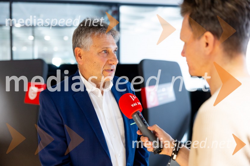 Novinarska konferenca pred letošnjim spektaklom v Planici