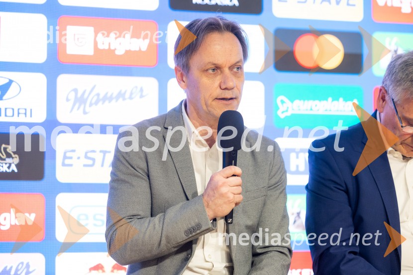 Novinarska konferenca pred letošnjim spektaklom v Planici