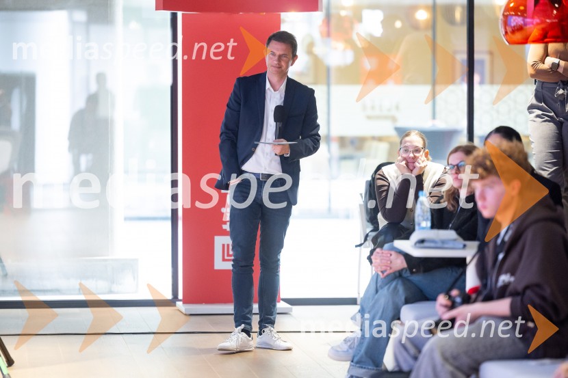 Novinarska konferenca pred letošnjim spektaklom v Planici
