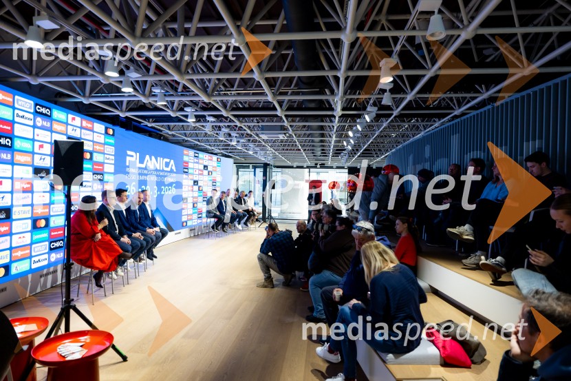 Novinarska konferenca pred letošnjim spektaklom v Planici