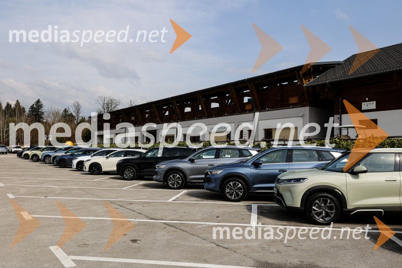 BYD hibrid, predstavitev