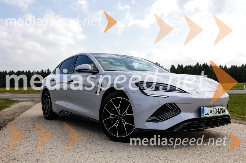 BYD hibrid, predstavitev