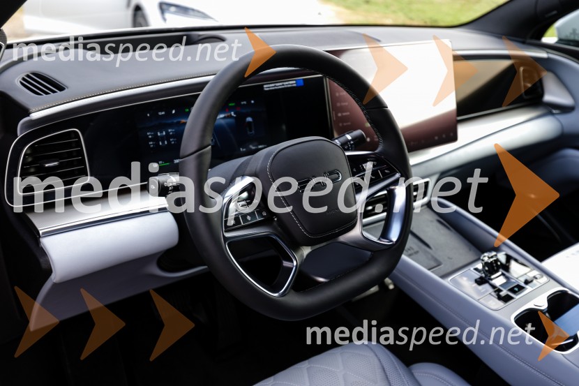 BYD hibrid, predstavitev