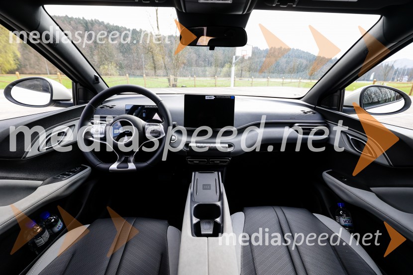 BYD hibrid, predstavitev