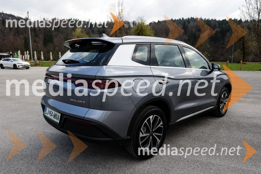 BYD hibrid, predstavitev