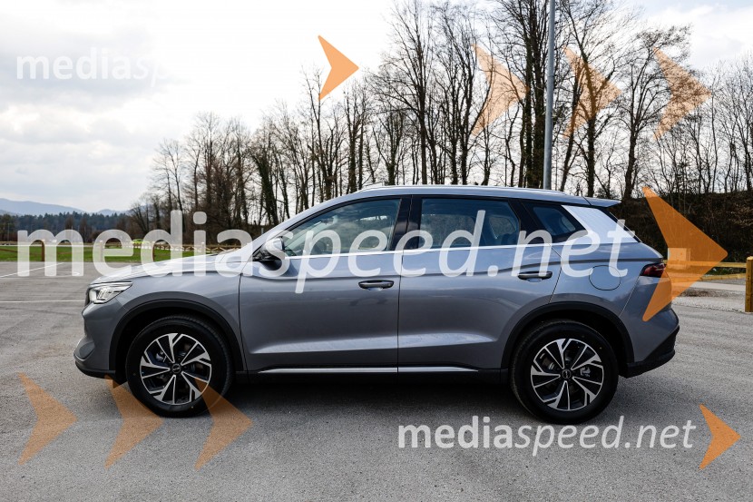 BYD hibrid, predstavitev