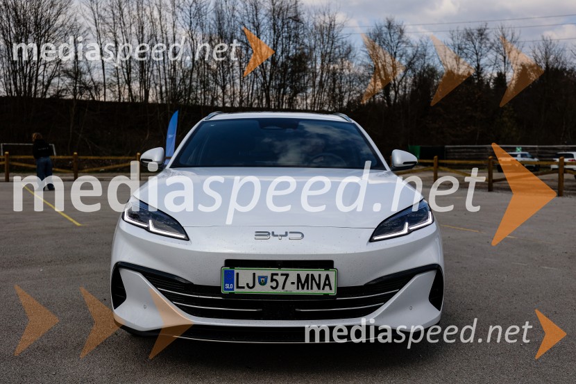 BYD hibrid, predstavitev