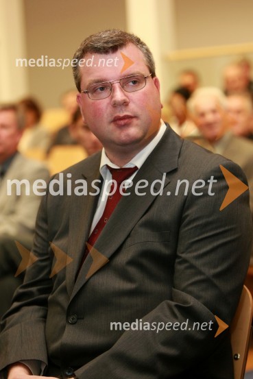 Dr. Andrej Gusel, Fakulteta za strojništvo Univerze v MariboruUniverza v Mariboru: Promocija doktorjev znanosti, oktober 2009