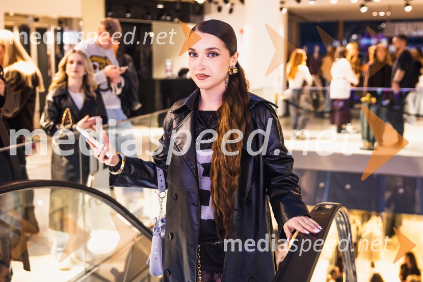 Topshop, otvoritev trgovine