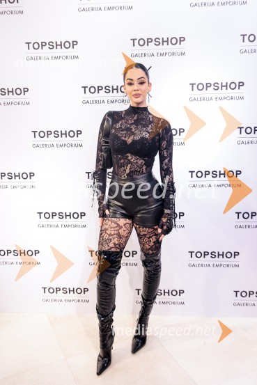 Topshop, otvoritev trgovine