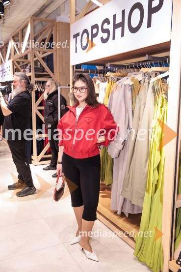 Topshop, otvoritev trgovine