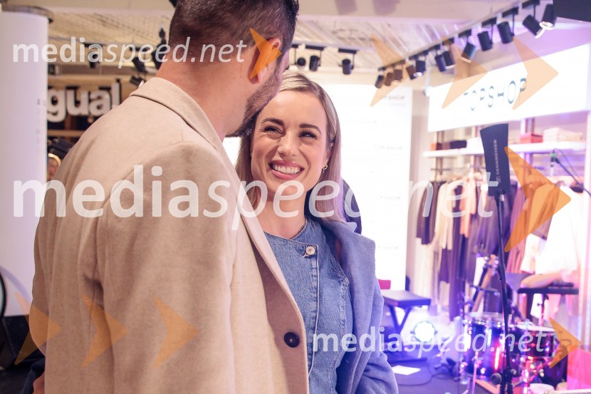 Topshop, otvoritev trgovine