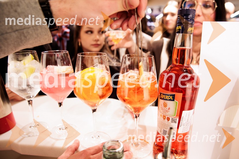 Topshop, otvoritev trgovine