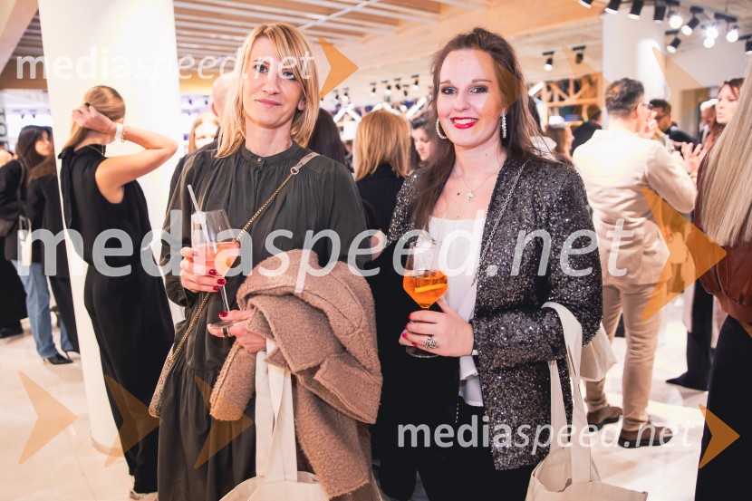 Topshop, otvoritev trgovine