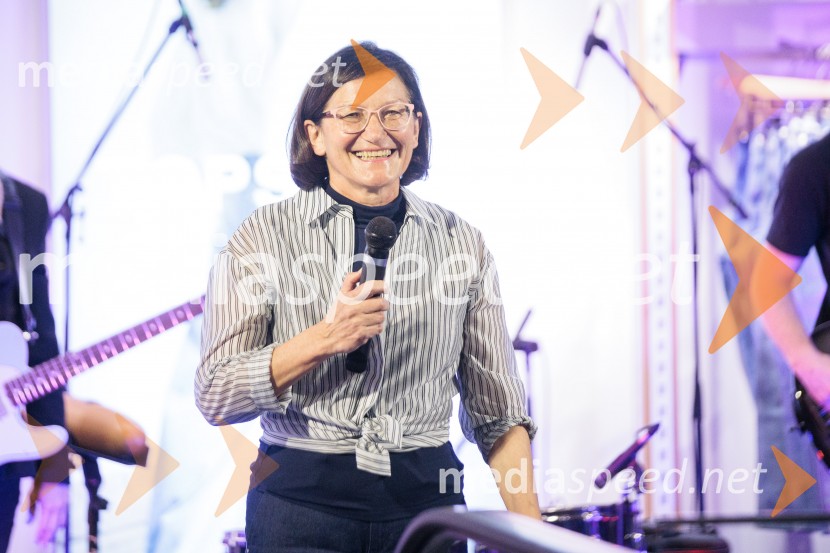 Topshop, otvoritev trgovine