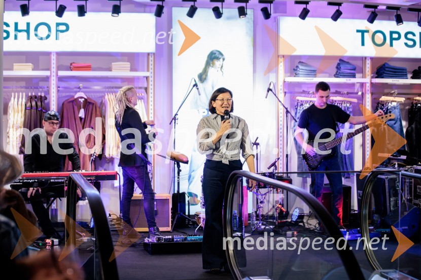 Topshop, otvoritev trgovine