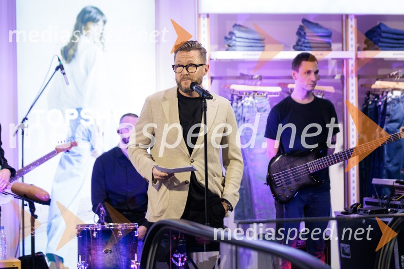 Topshop, otvoritev trgovine